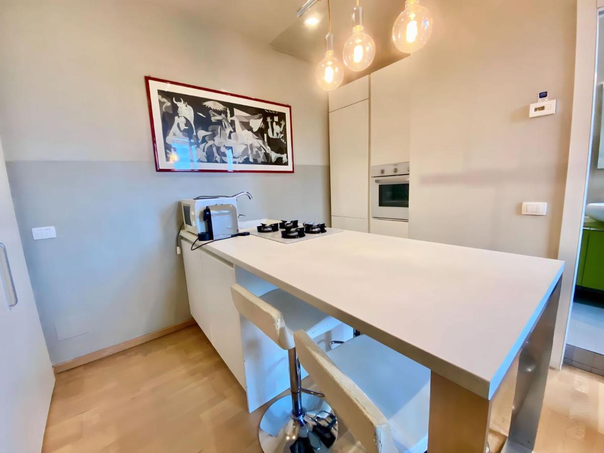 ミラノViale Umbria Colorful And Cosy Studioアパートメント エクステリア 写真